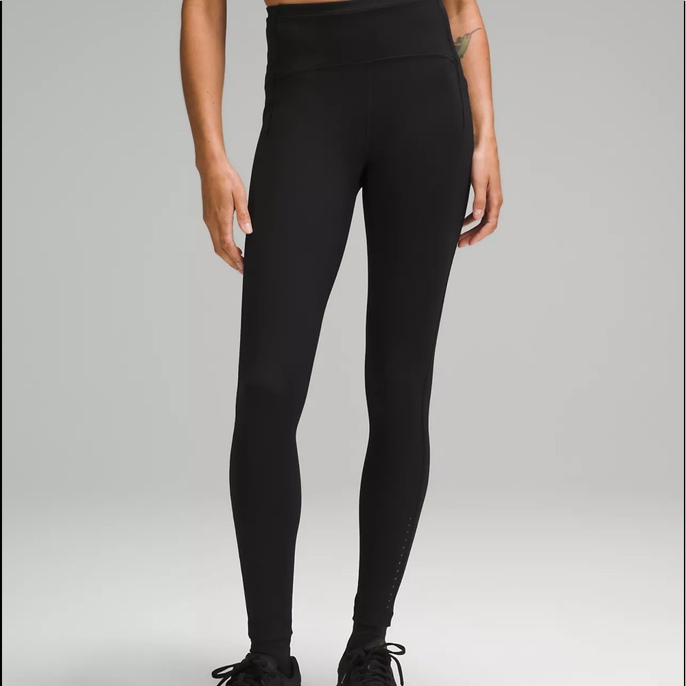 Lululemon swift speed tight HR
